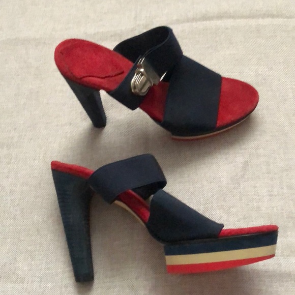 Shoes - Picture 2 of 3